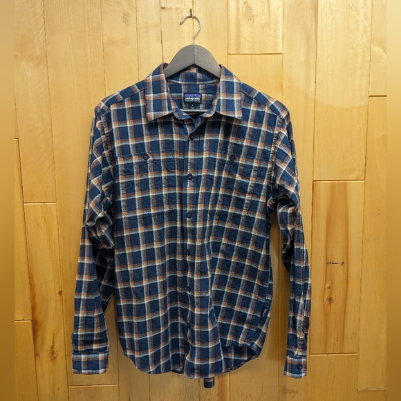 Patagonia Other - Men's Patagonia Plaid Button Down Shirt